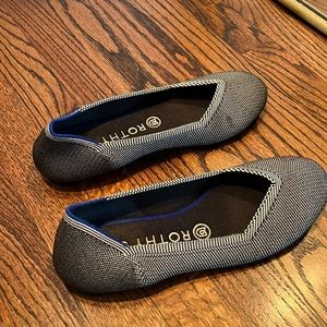 Rothy's Black and White Rounded Toe Ballet Flats Size 7.5